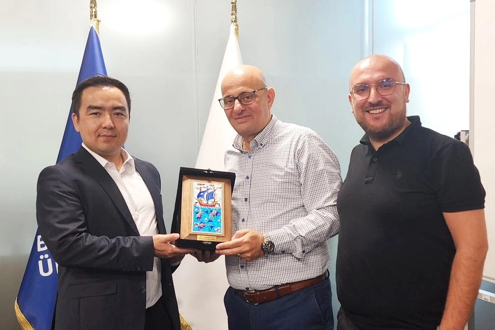 Bursa’dan dünyaya e-ihracat başlatıyor