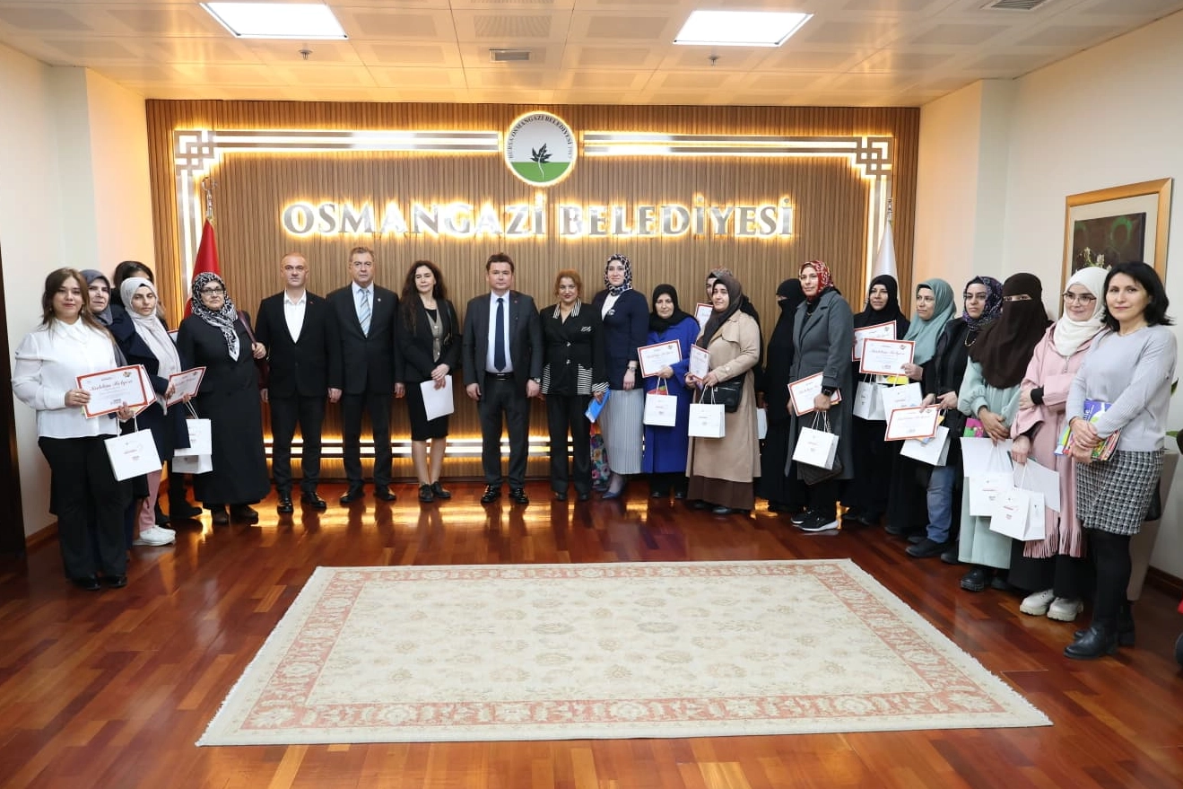 Bursa'da Osmangazili kadınlar geleceğe umutla bakıyor