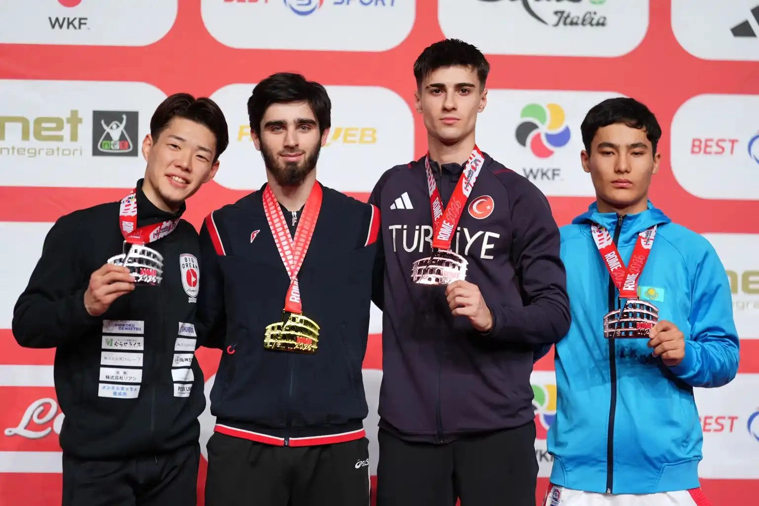 Üç farklı branşta Kağıtspor farkı