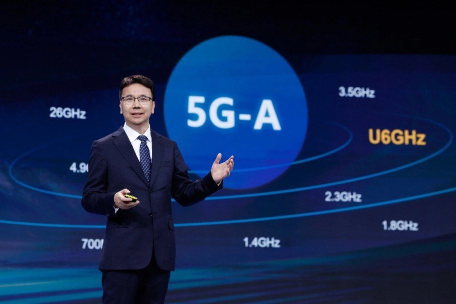 Huawei'den Yang Chaobin: Mobil değer yaratmak daha akıllı bir dünya oluşturur