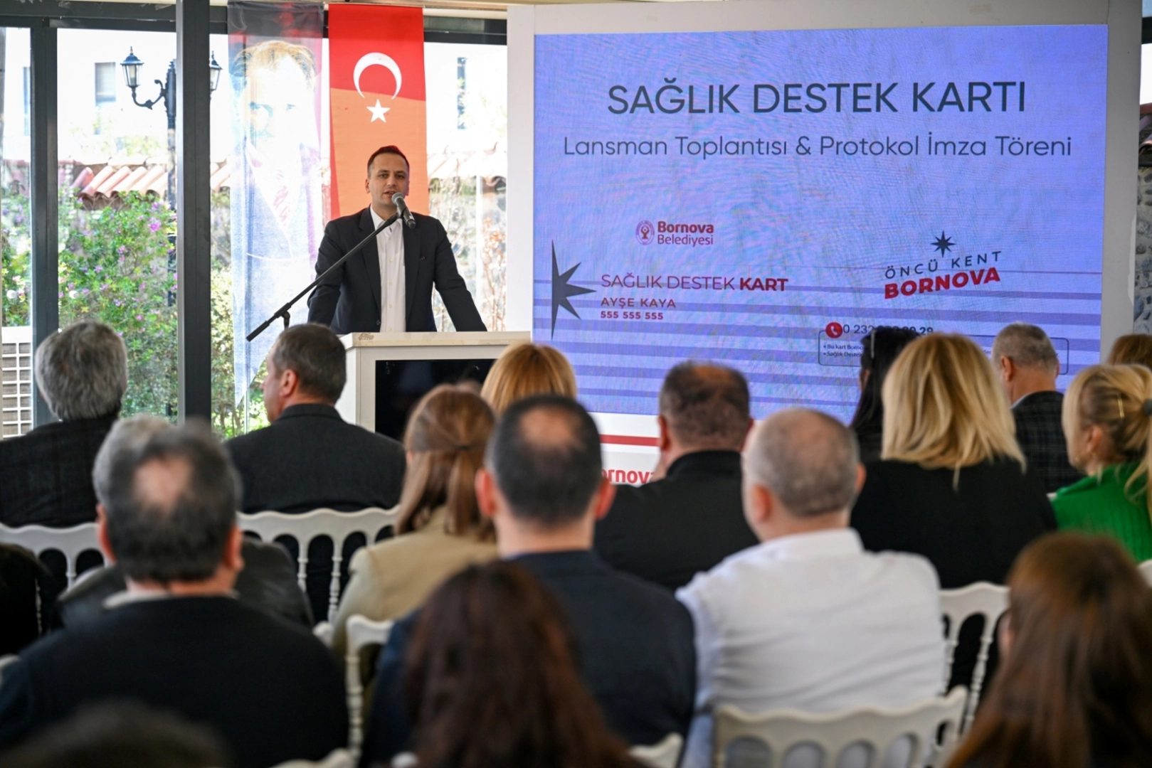 İzmir Bornova’da “Sağlık Destek Kartı” başladı