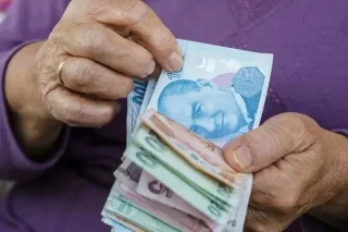 Emekliye can suyu! Yıl sonuna kadar uzatıldı