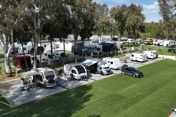 Konyaaltı Karavan Park’ta 8 bin tatilci ağırladı