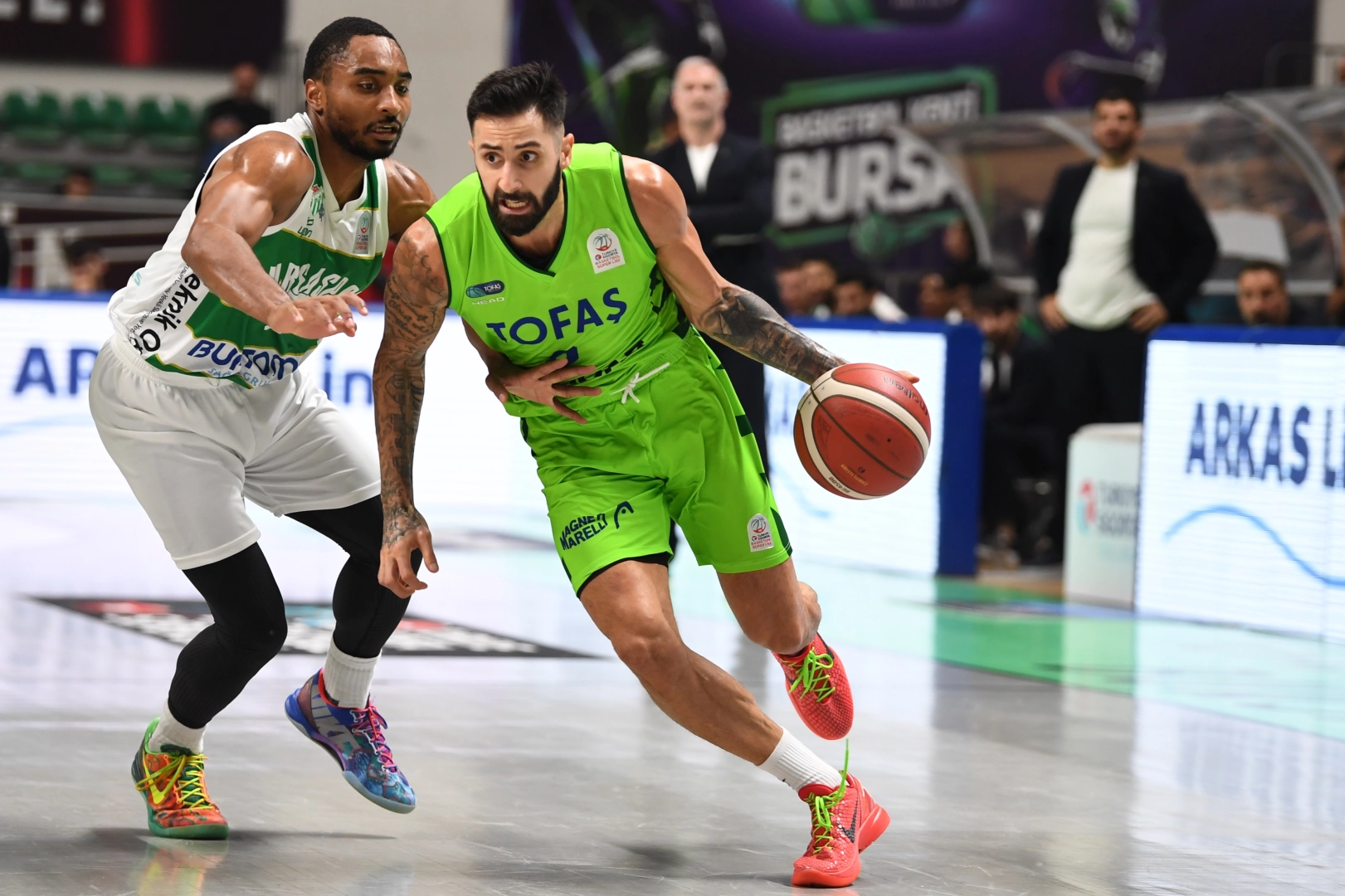 Tofaş-Anadolu Efes karşılaşması biletileti satışta