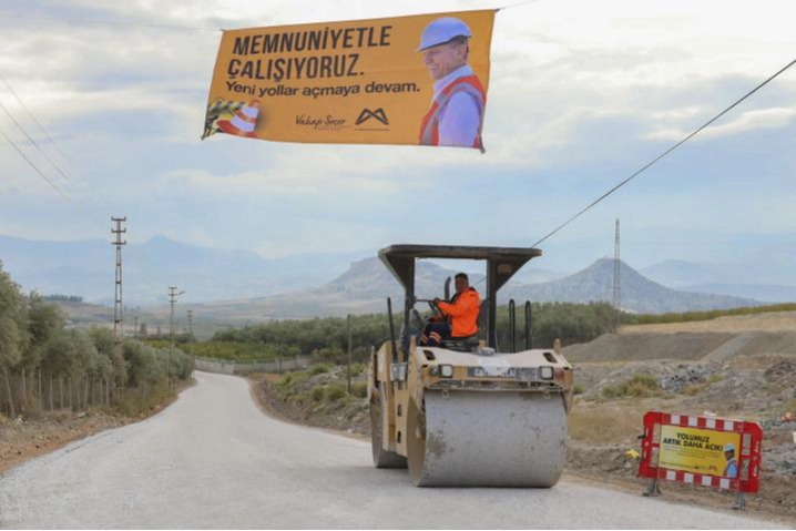 Mersin Büyükşehir, Mut’un yol sorununu çözdü
