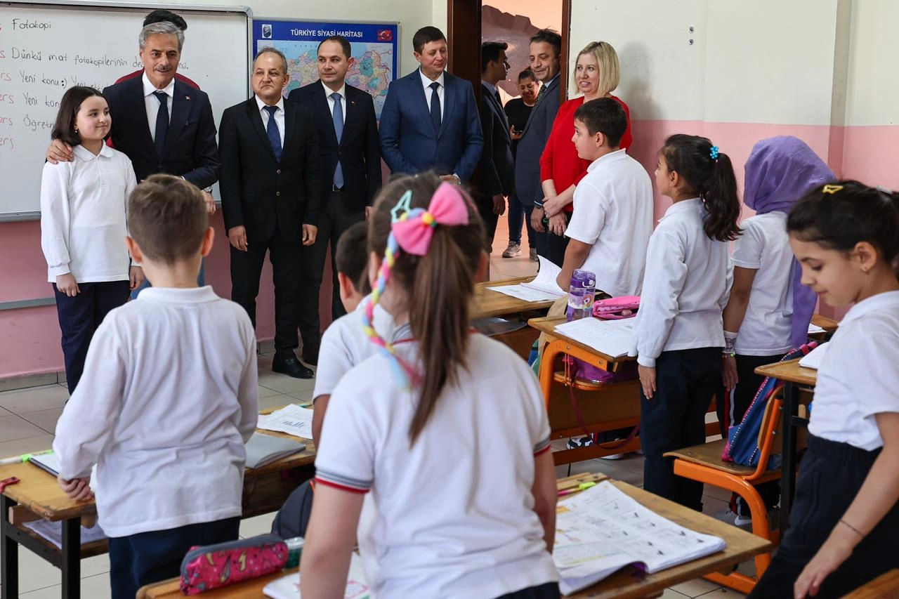 Sakaryalı minik Ravza, arkadaşlarına verdiği sözü tuttu