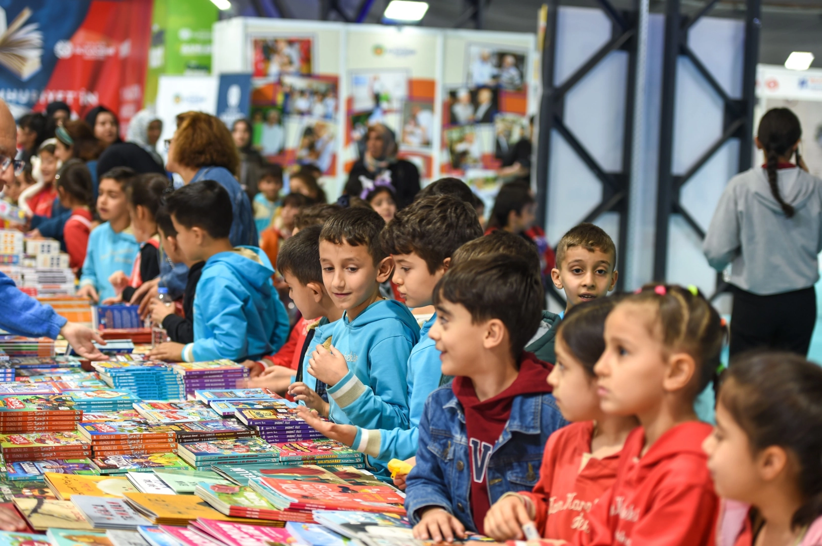 Malatya'da kitap fuarı ilgisi