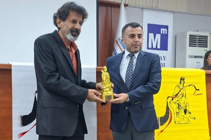 Köşe yazarımız 'necmi cemal'e Antakya Uluslararası Film Festivali'nde onur ödülü