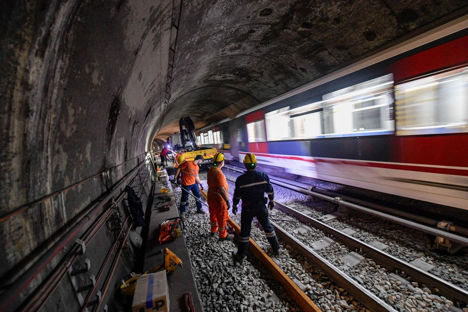 İzmir Metrosu’nda bakım zamanı