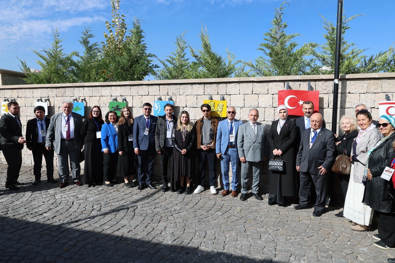Türk dünyası yazarları Kayseri Talas'ta buluştu