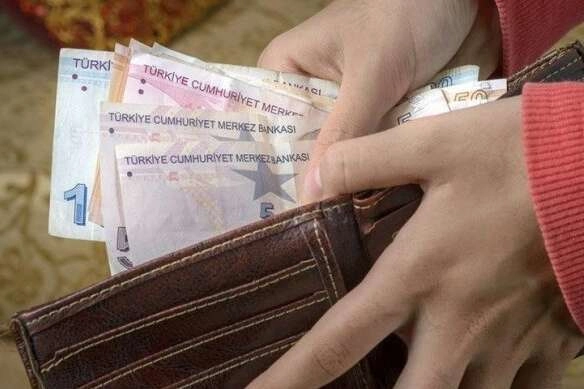 TÜRK-İŞ: Yoksulluk sınırı 92 bin 547 TL’ye yükseldi