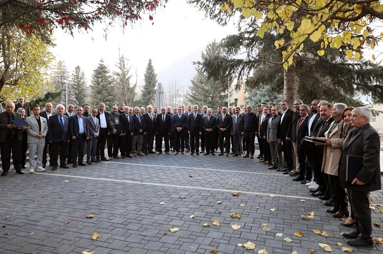 Bakan yardımcısından Mustafa Yalçın'a eğitim teşekkürü
