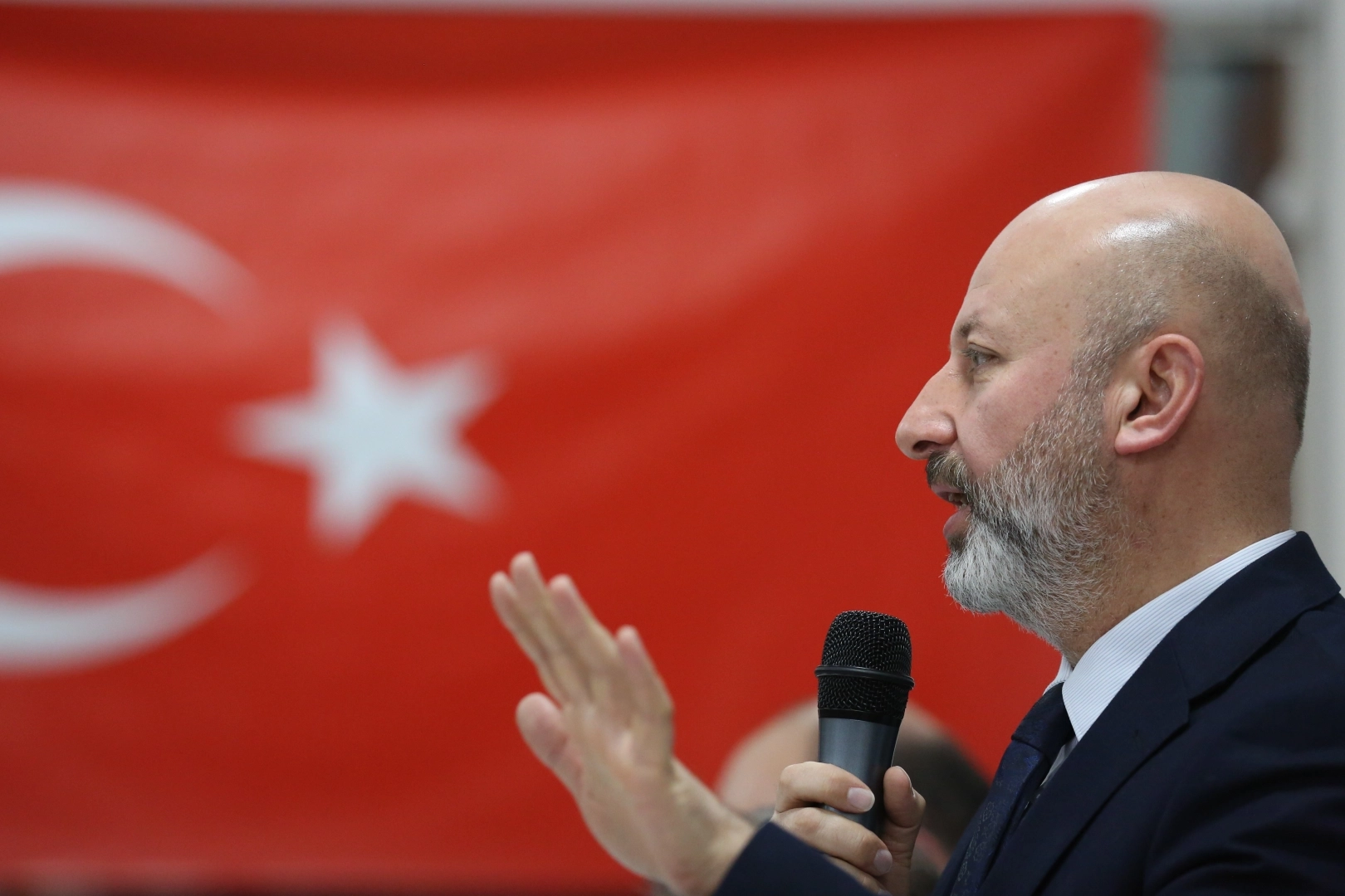 Ahmet Çolakbayrakdar'dan şehitler için taziye mesajı