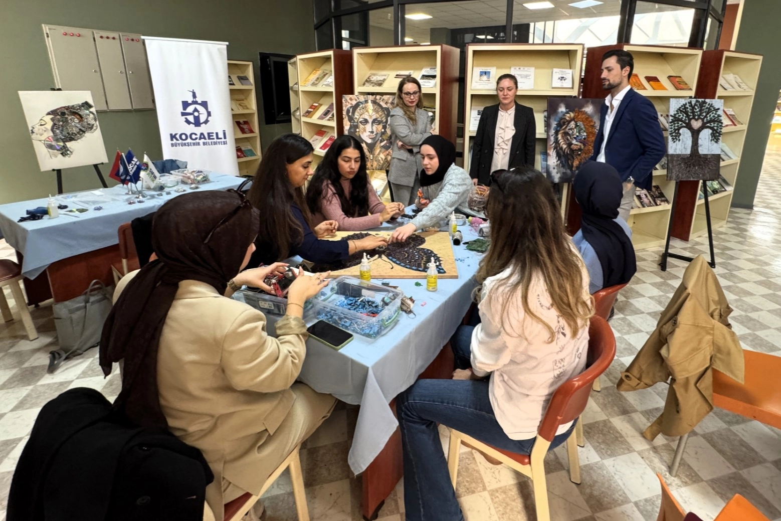Elektronik atıklardan sanata çevreci dönüşüm
