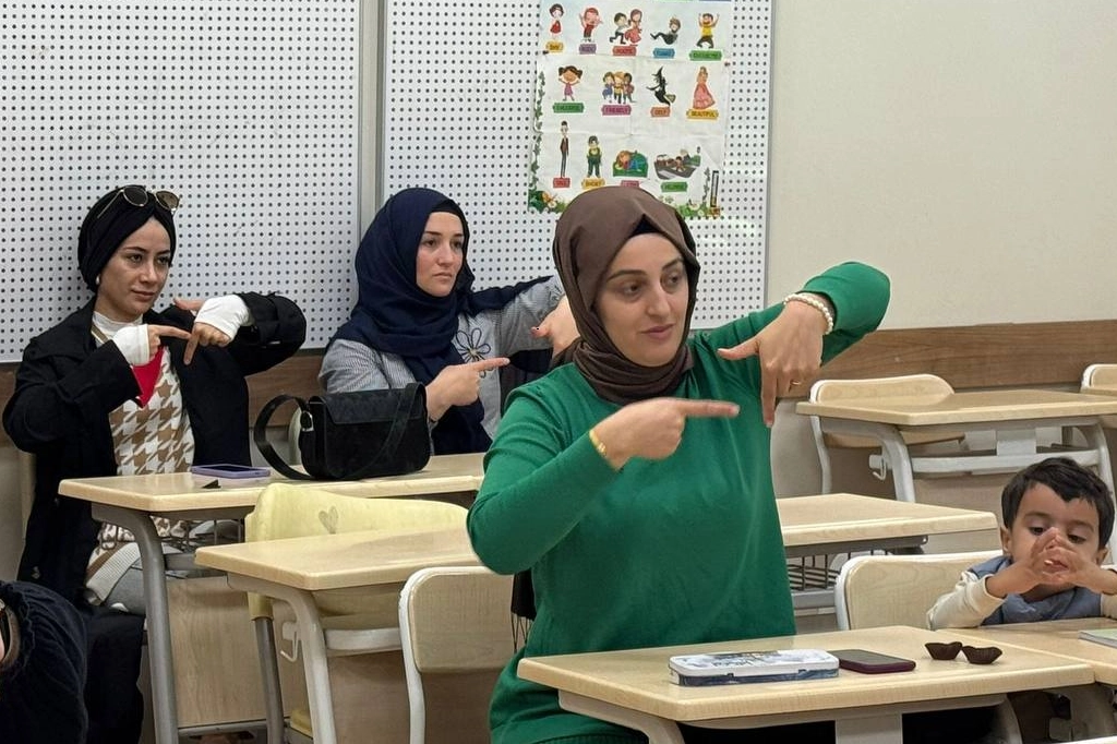 Sakarya'da Türk İşaret Dili kursu tamamlandı