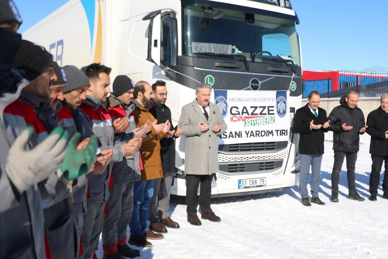 Kayseri Melikgazi'den Gazze'ye yardım tırı