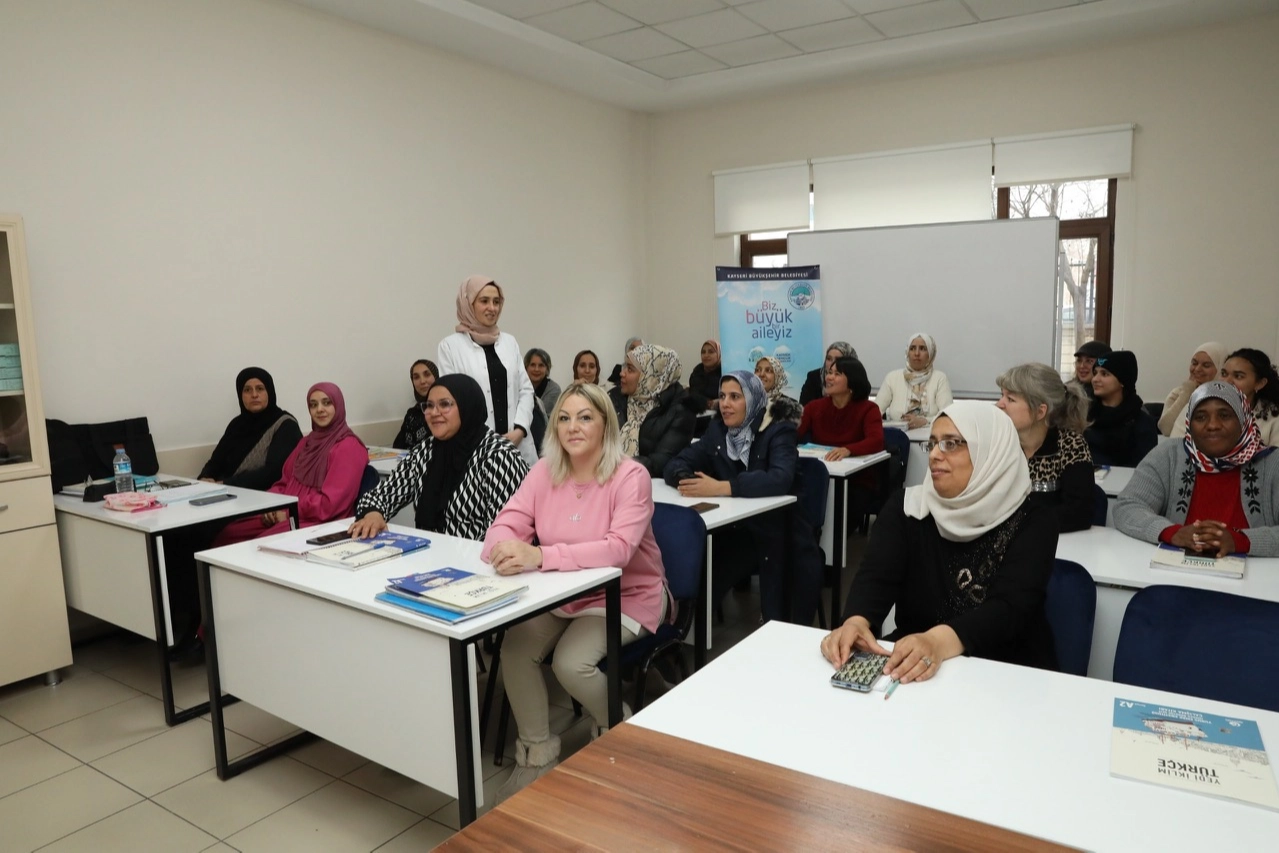 Kayseri Büyükşehir'den Türk diline özel önem