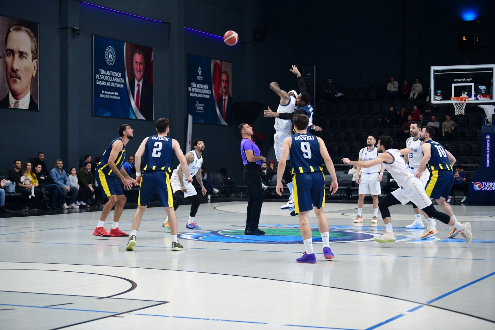 Çayırova potada ilk yarıyı galibiyetle kapattı