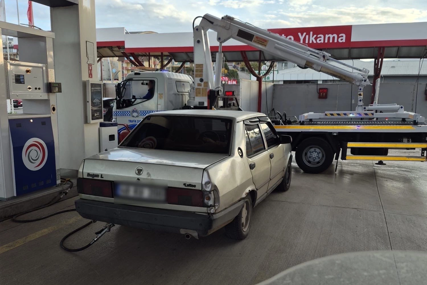 Kocaeli Zabıtası yolda bırakmadı