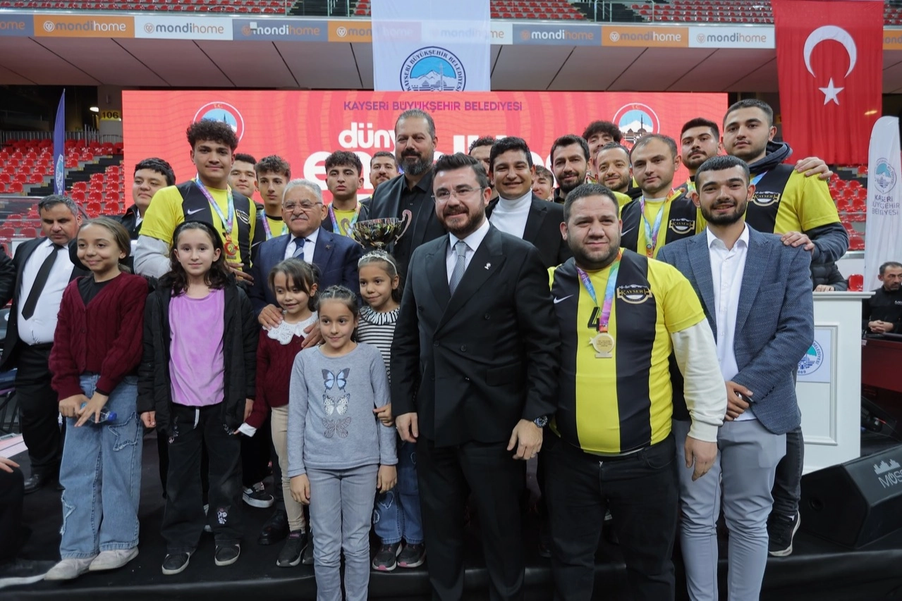 Kayseri Büyükşehir EnBYS'yle engelleri kaldırdı