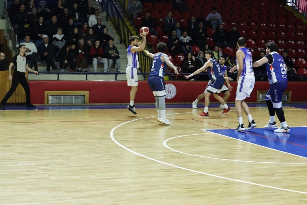 Kütahya Belediyespor’dan taraftarına bir zafer daha