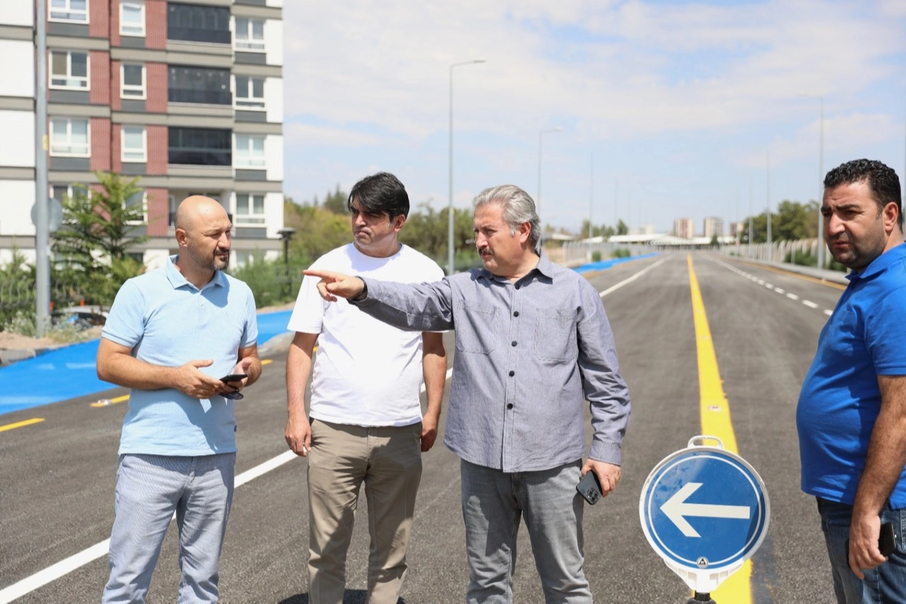 Kayseri Melikgazi'den tam gaz asfalt çalışması