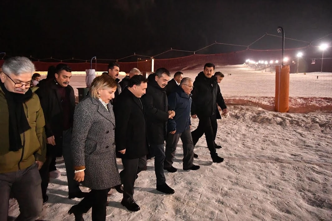 Kayseri Erciyes Bakan Tekin'i ağırladı