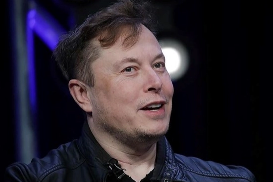 Elon Musk’tan Venezuela operasyonuna internet desteği