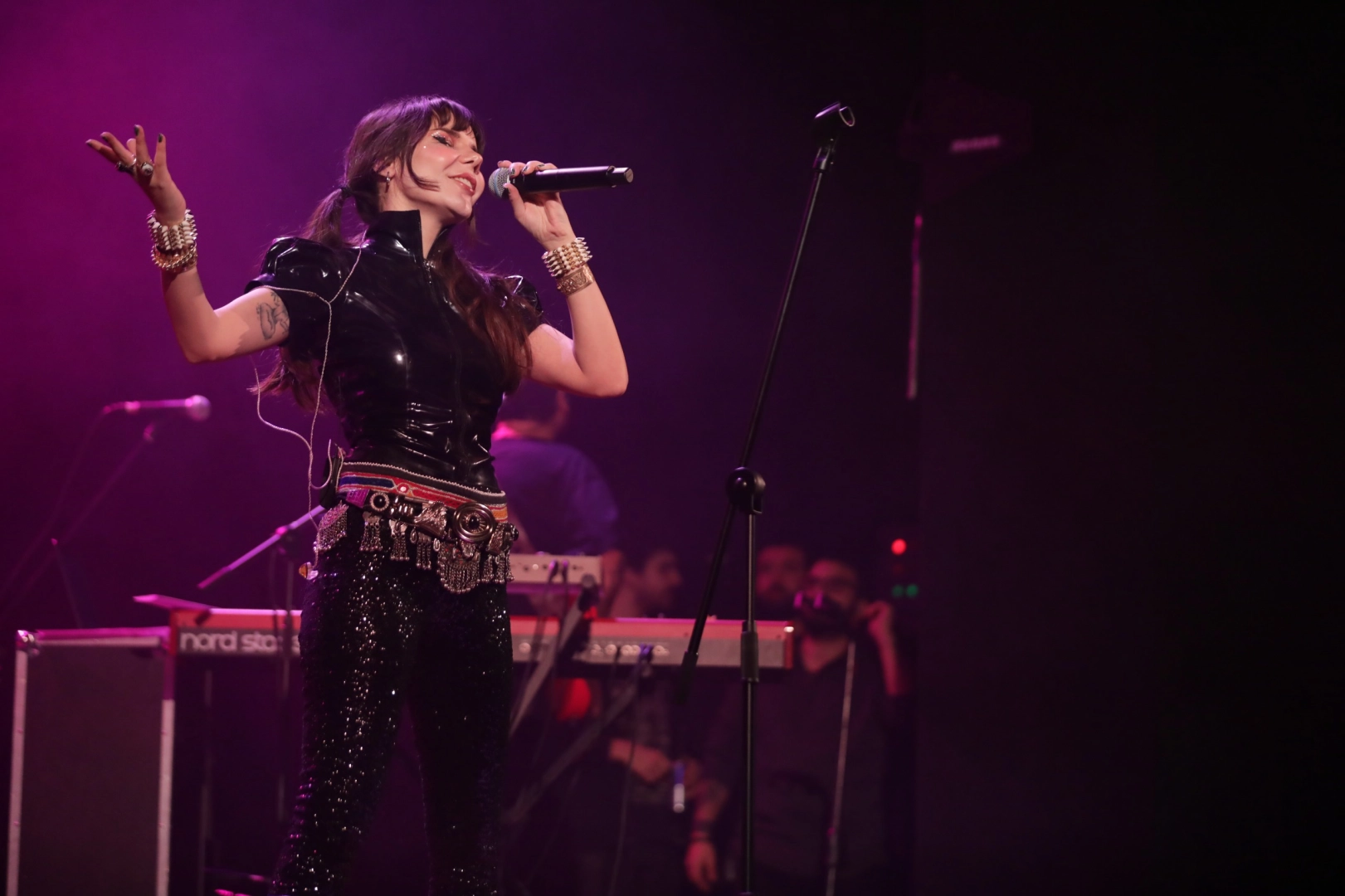 Gaye Su Akyol ile Bursa'da müzik dolu gece