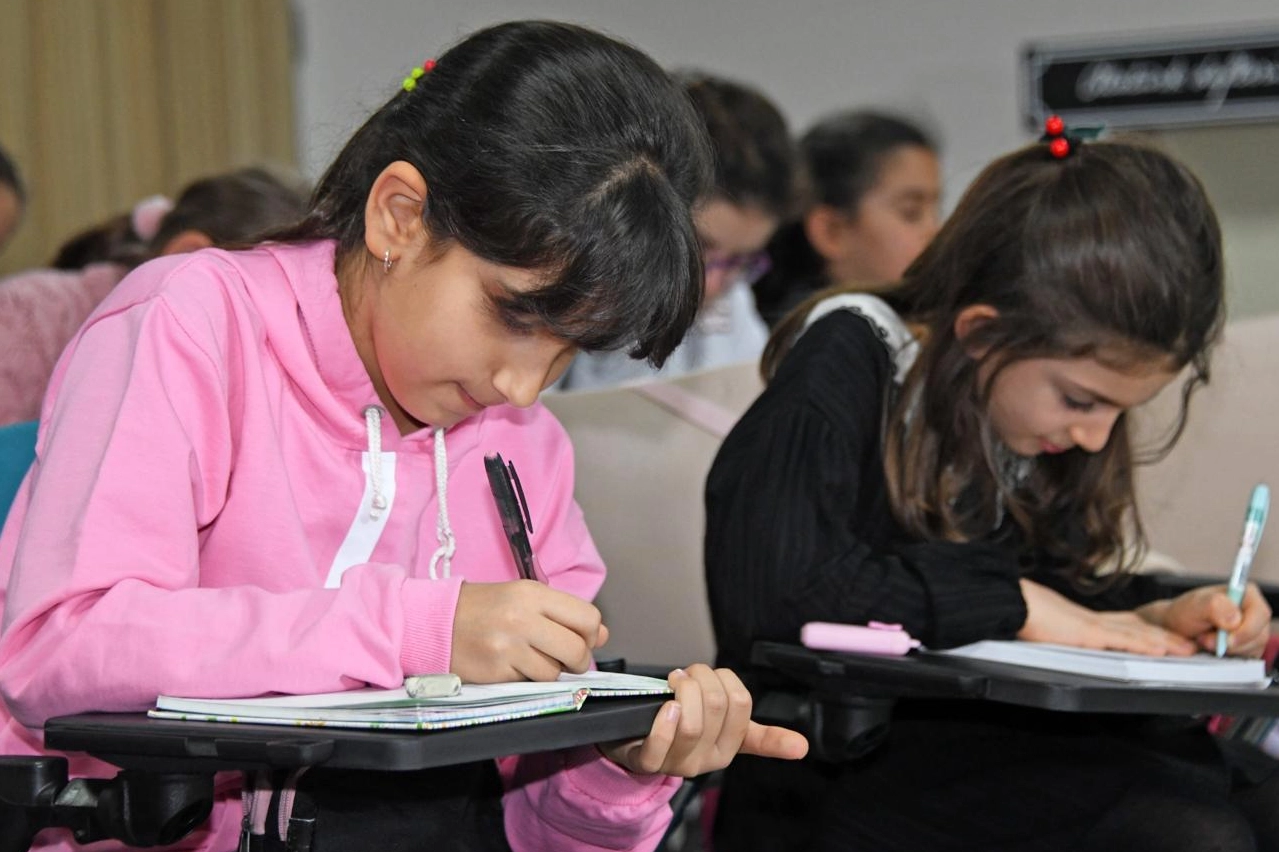 Bursa Osmangazi’de Küçük Yazarlar Atölyesi yeniden başladı