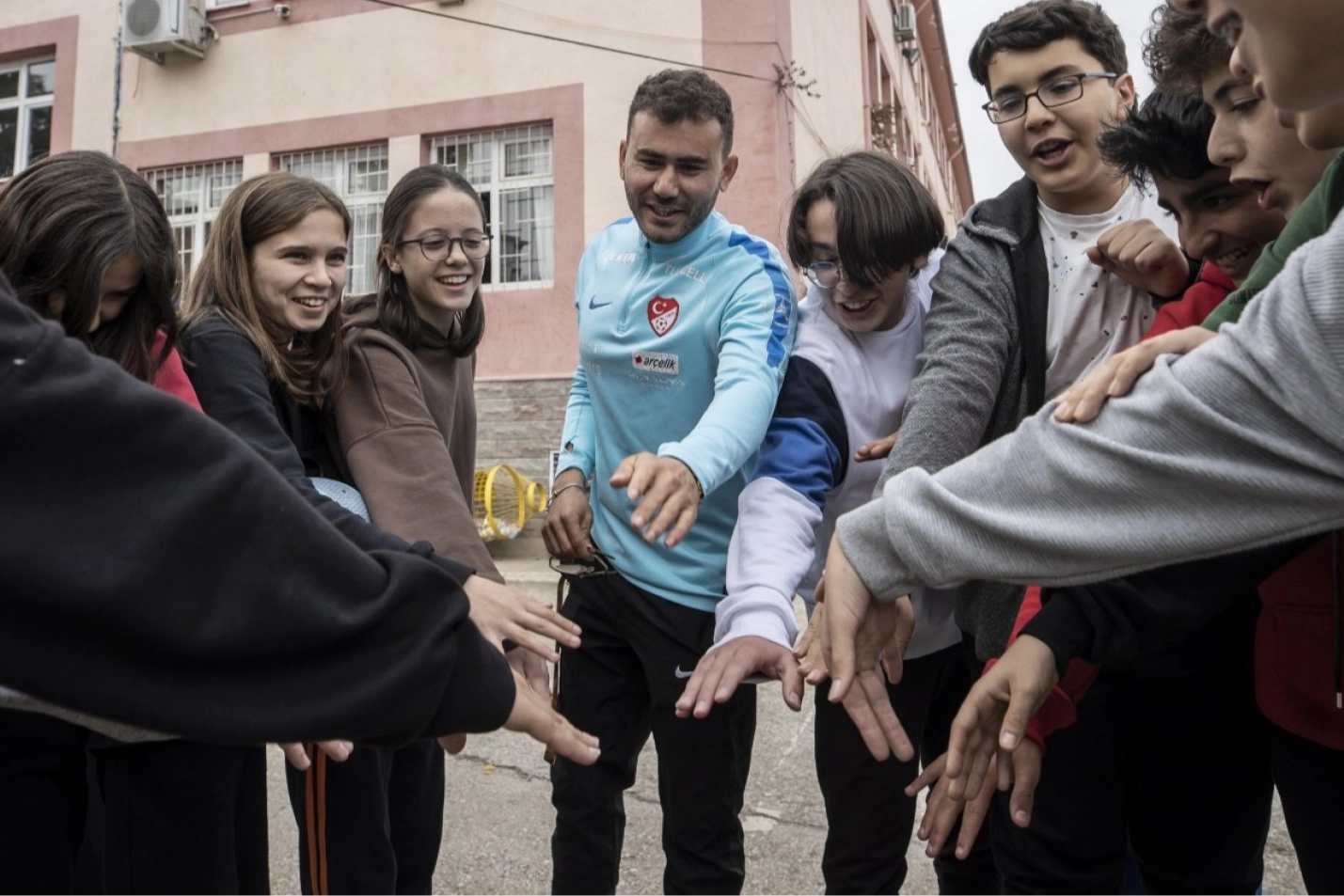 MEB'den beden eğitimi alanındaki milli sporcular için 16 kontenjan