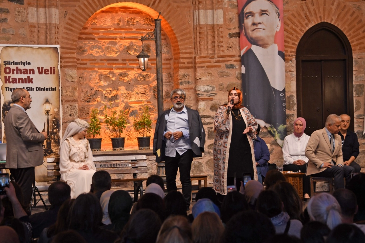 Orhan Veli’nin şiir dolu hayatı Bursa Osmangazi’de sahnelendi