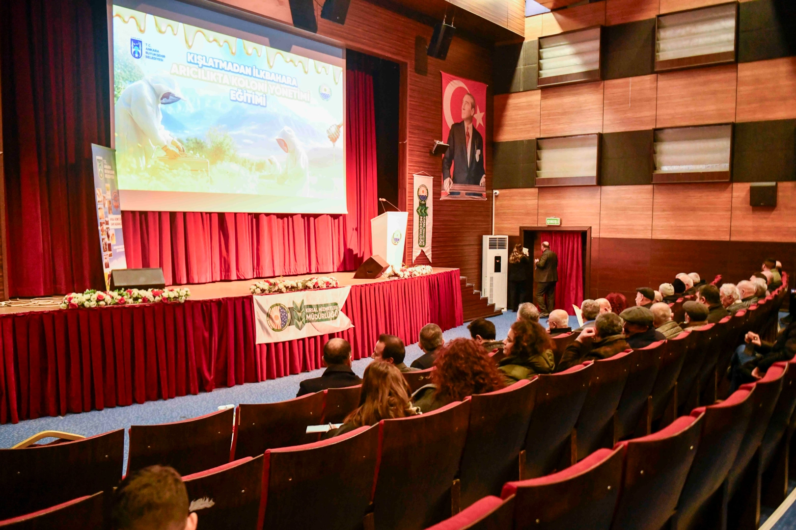 Başkent’te yerli üreticiye Büyükşehir desteği