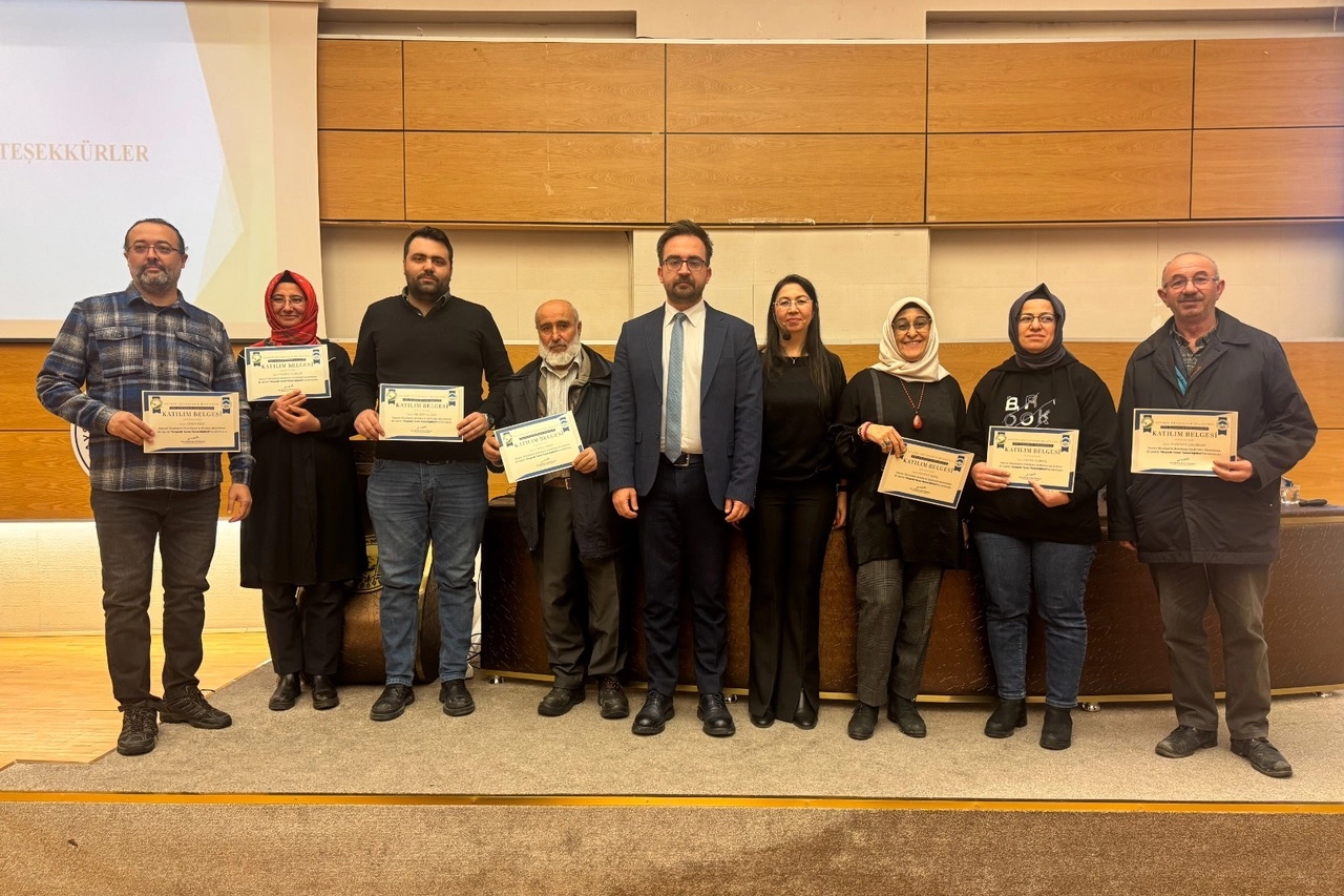 Kayseri Büyükşehir'den organik tarım kursiyerlerine sertifika