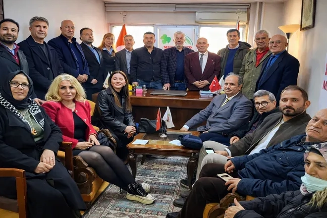 İzmir esnafının gücü Manisa'nın birliğiyle buluştu