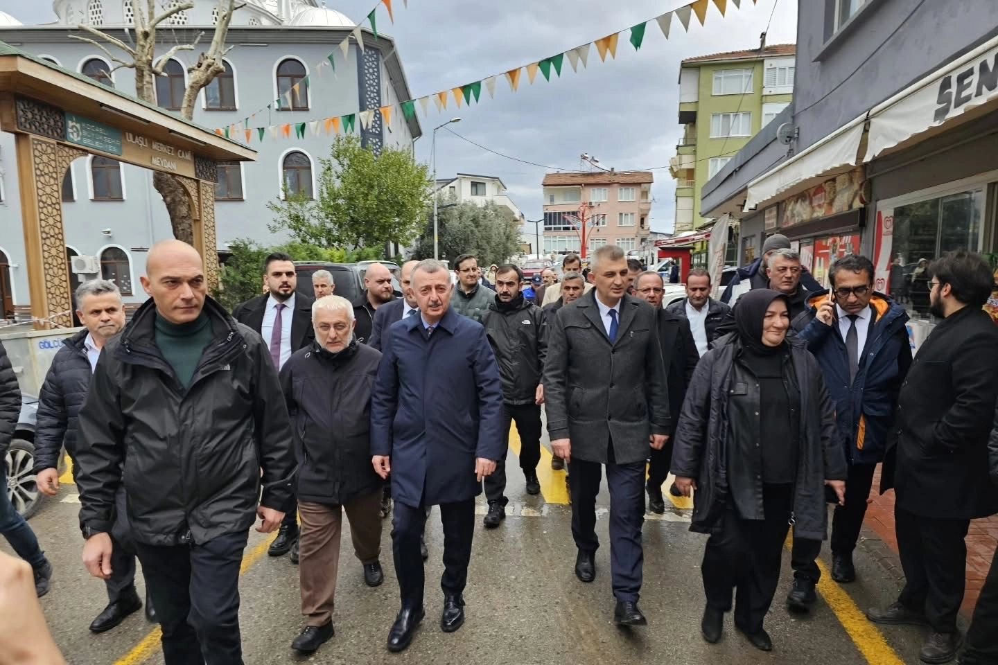 Başkan Büyükakın esnafla buluştu
