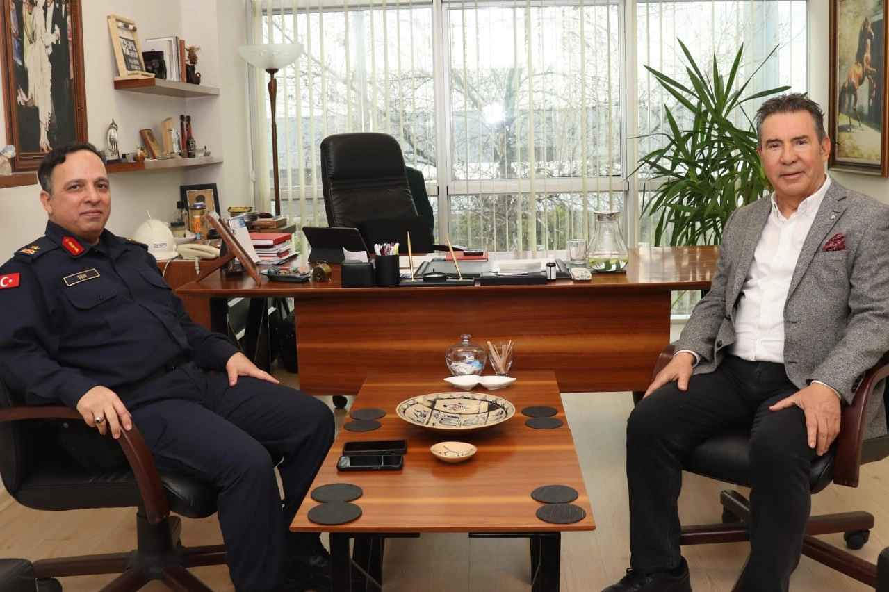 Manisa'da Tuğgeneral Şen'den Kent Konseyi'ne ziyaret