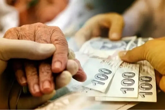 Evde Bakım Yardımı Yönetmeliği değişti.. Şartlar, gelir hesabı ve denetimler sil baştan