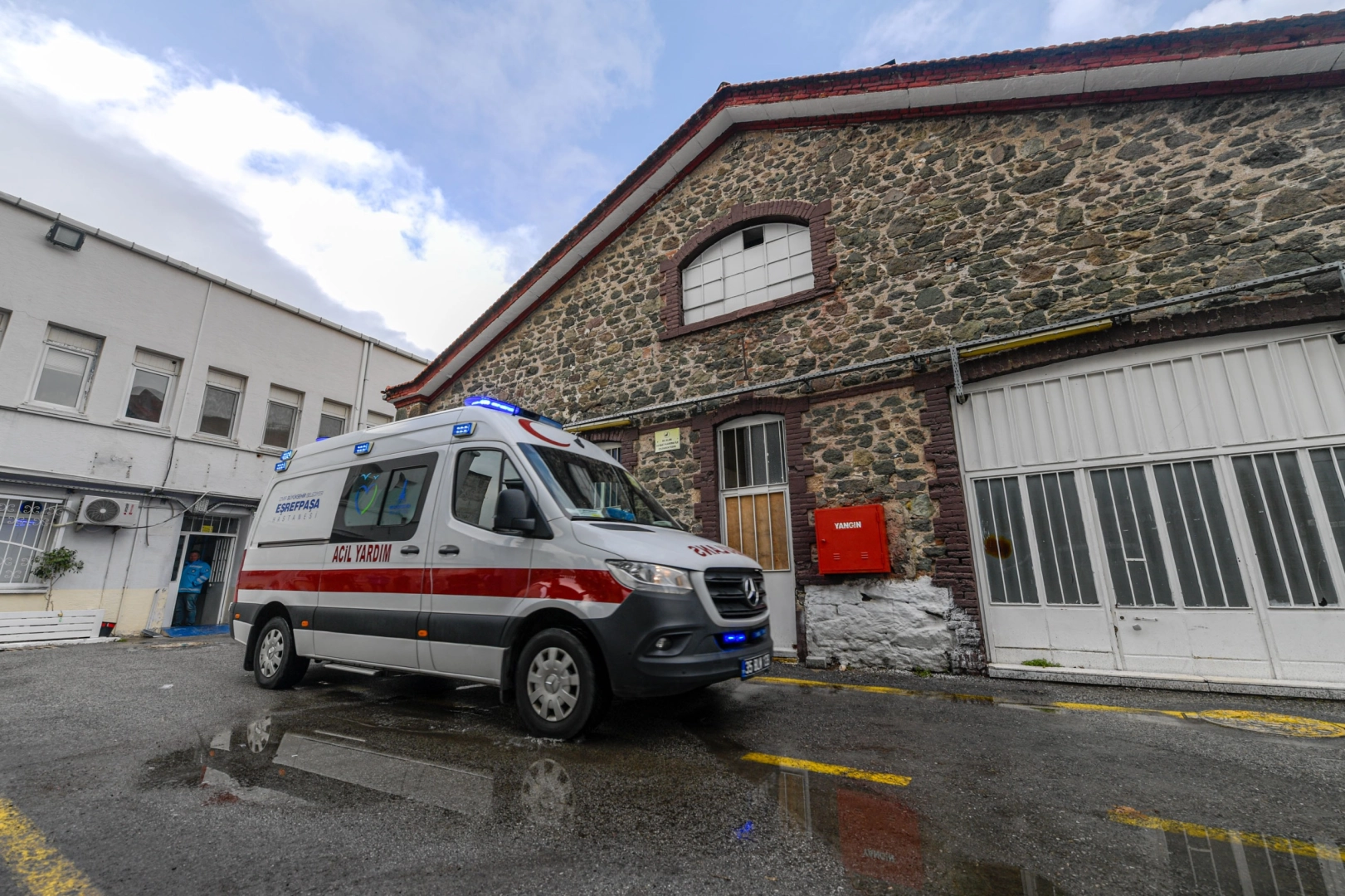 İzmir’in sağlık tarihine eski gasilhane binaları ışık tutuyor