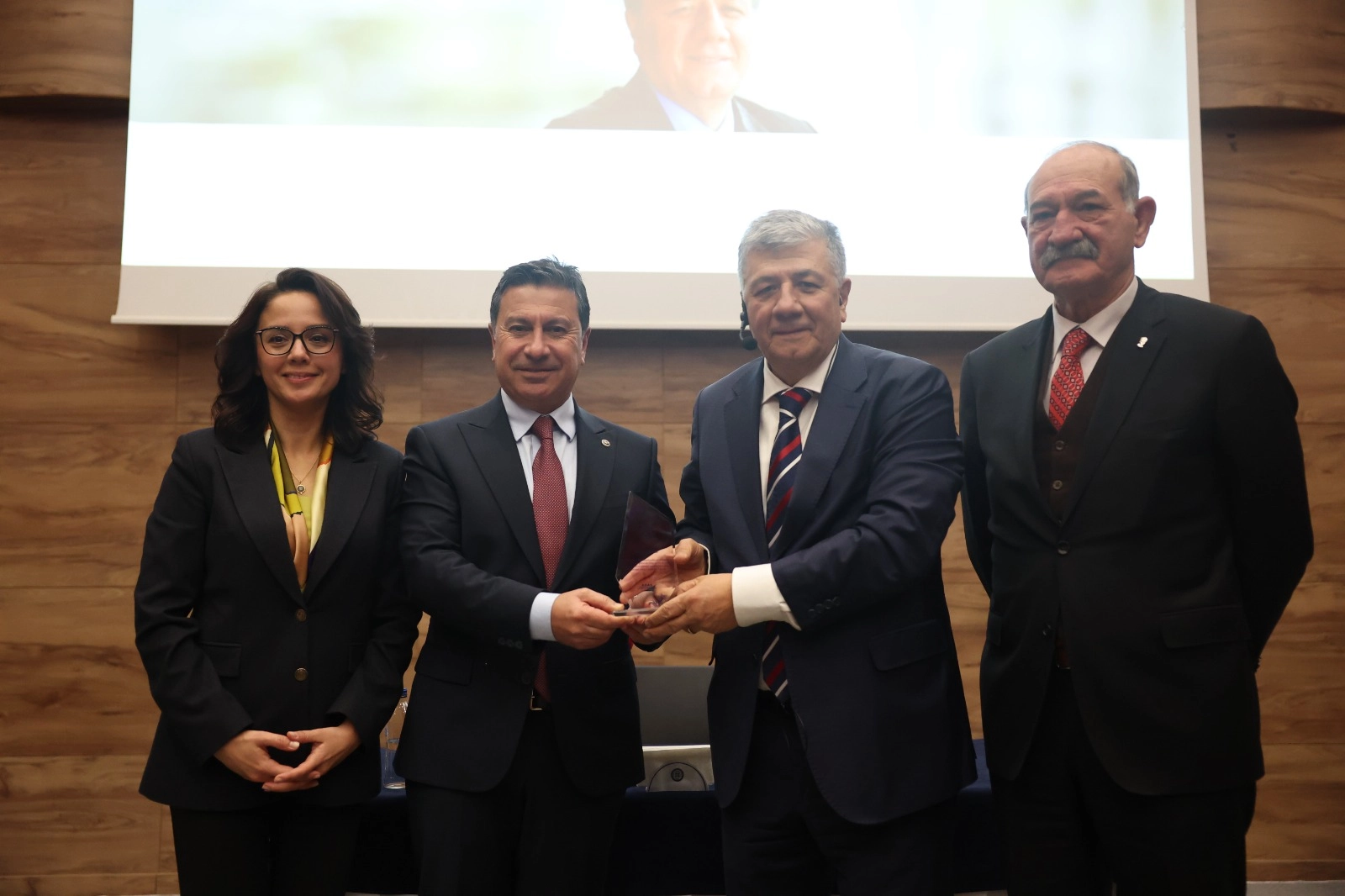 Muğla’da Cumhuriyet ve Demokrasi üzerine anlamlı buluşma