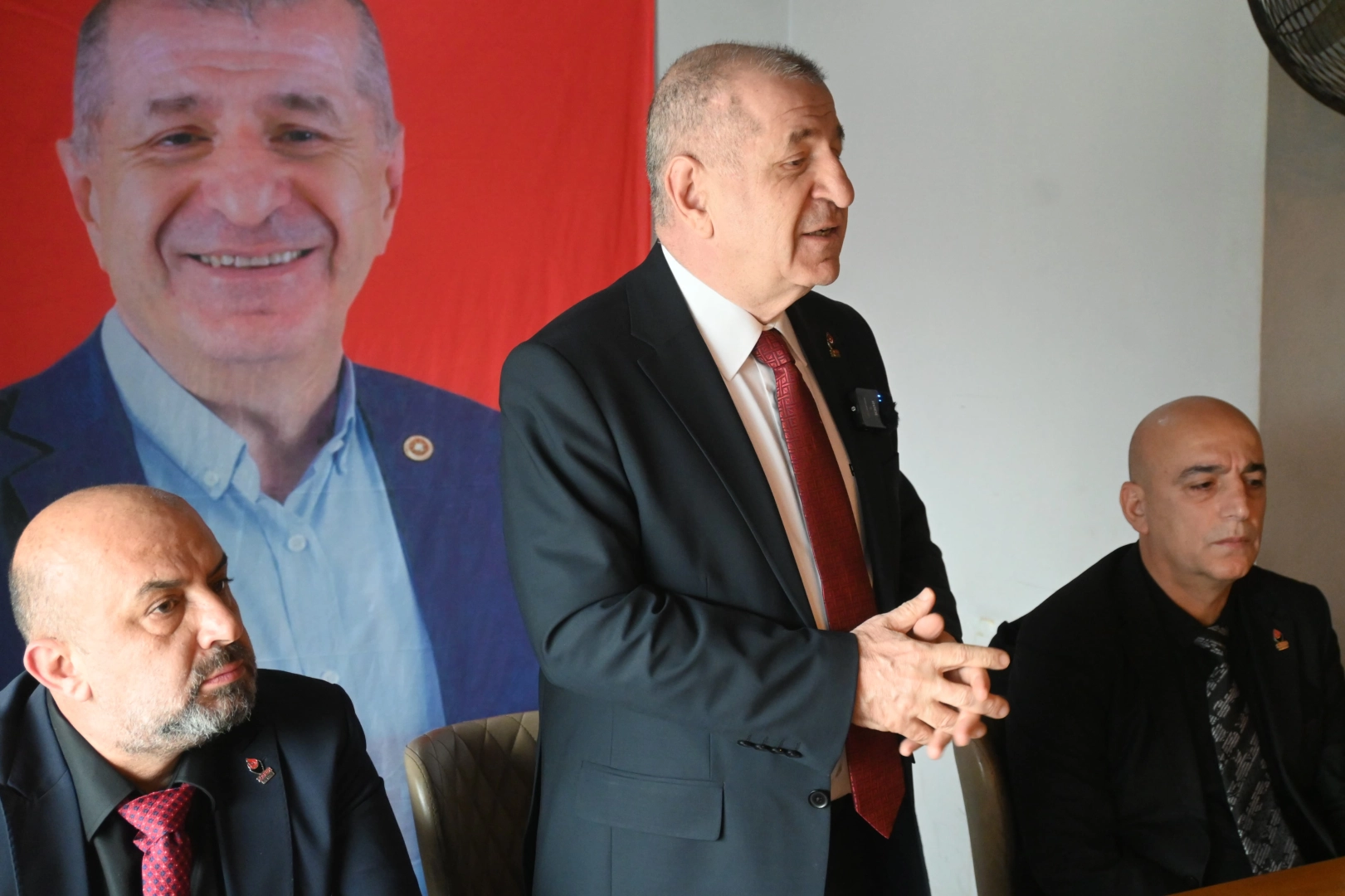 Ümit Özdağ’dan İstanbul’a deprem ve suç uyarısı!