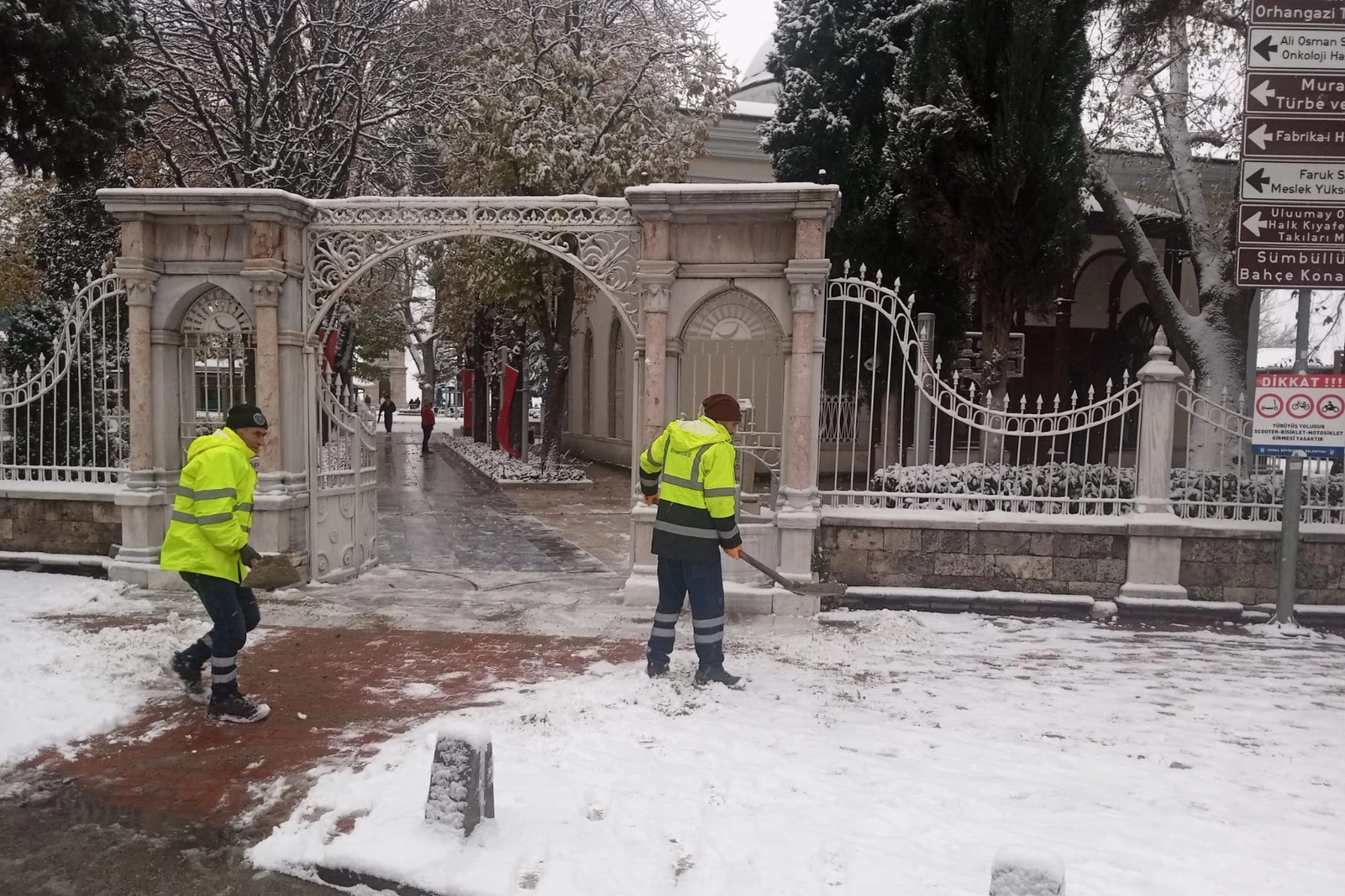 Bursa Büyükşehir'den kar ve lodosa geçit yok!