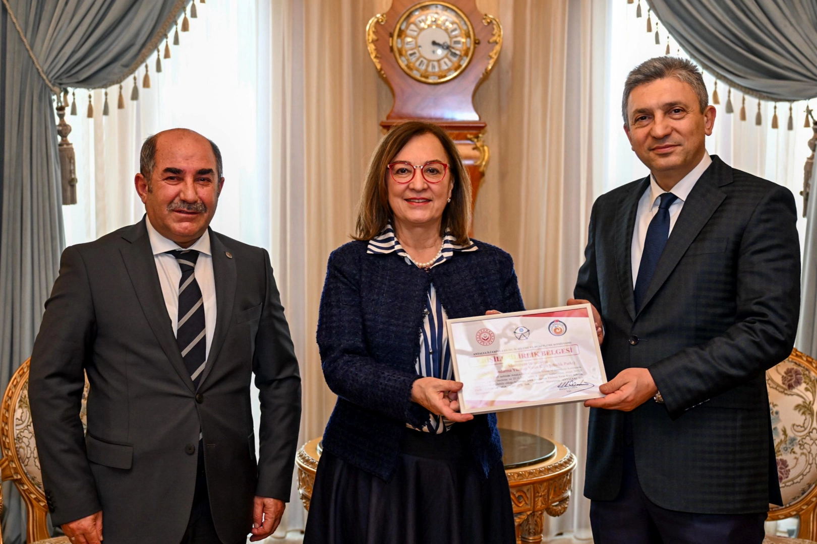 Antalya Muratpaşa’ya 'Erişilebilirlik Belgesi'