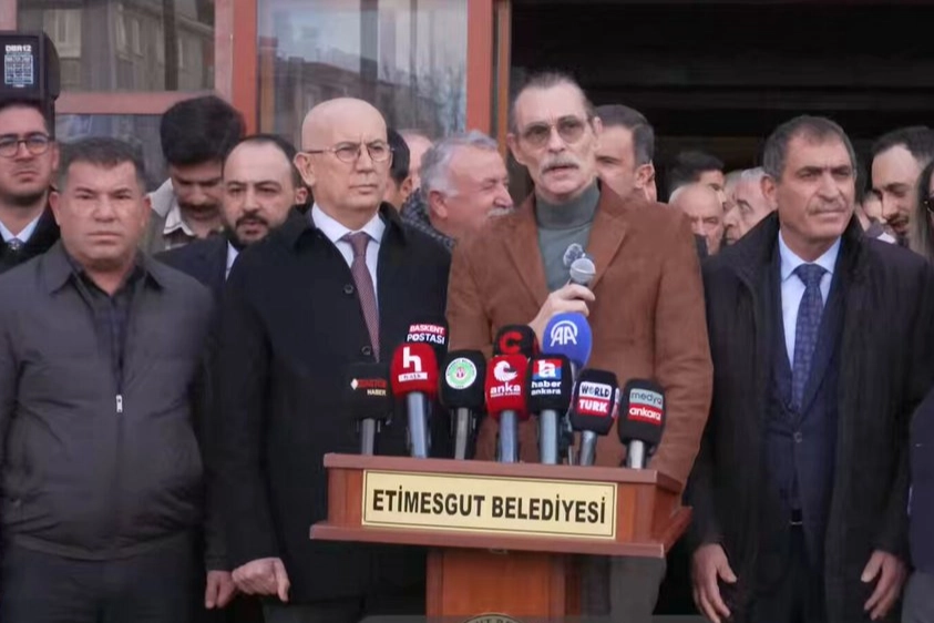 Etimesgut'ta 'yolsuzluk' iddialarına Beşikçioğlu’ndan açıklama