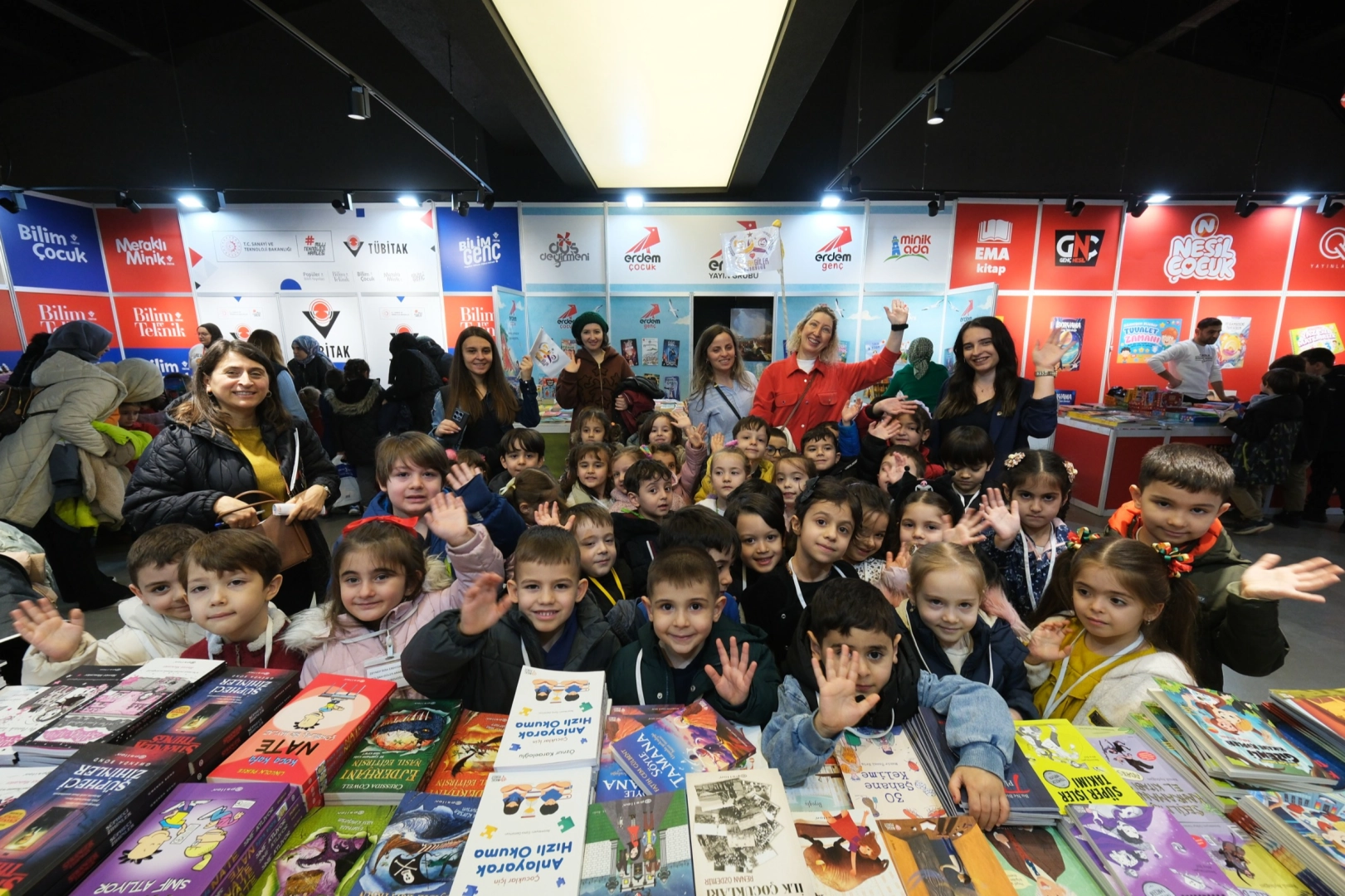 Sakarya Çocuk Edebiyat Fuarı tarihe geçti