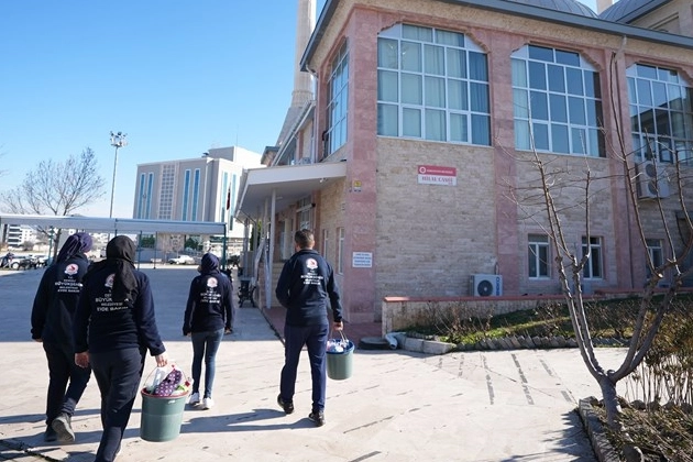 Denizli’de camilerde temizlik seferberliği