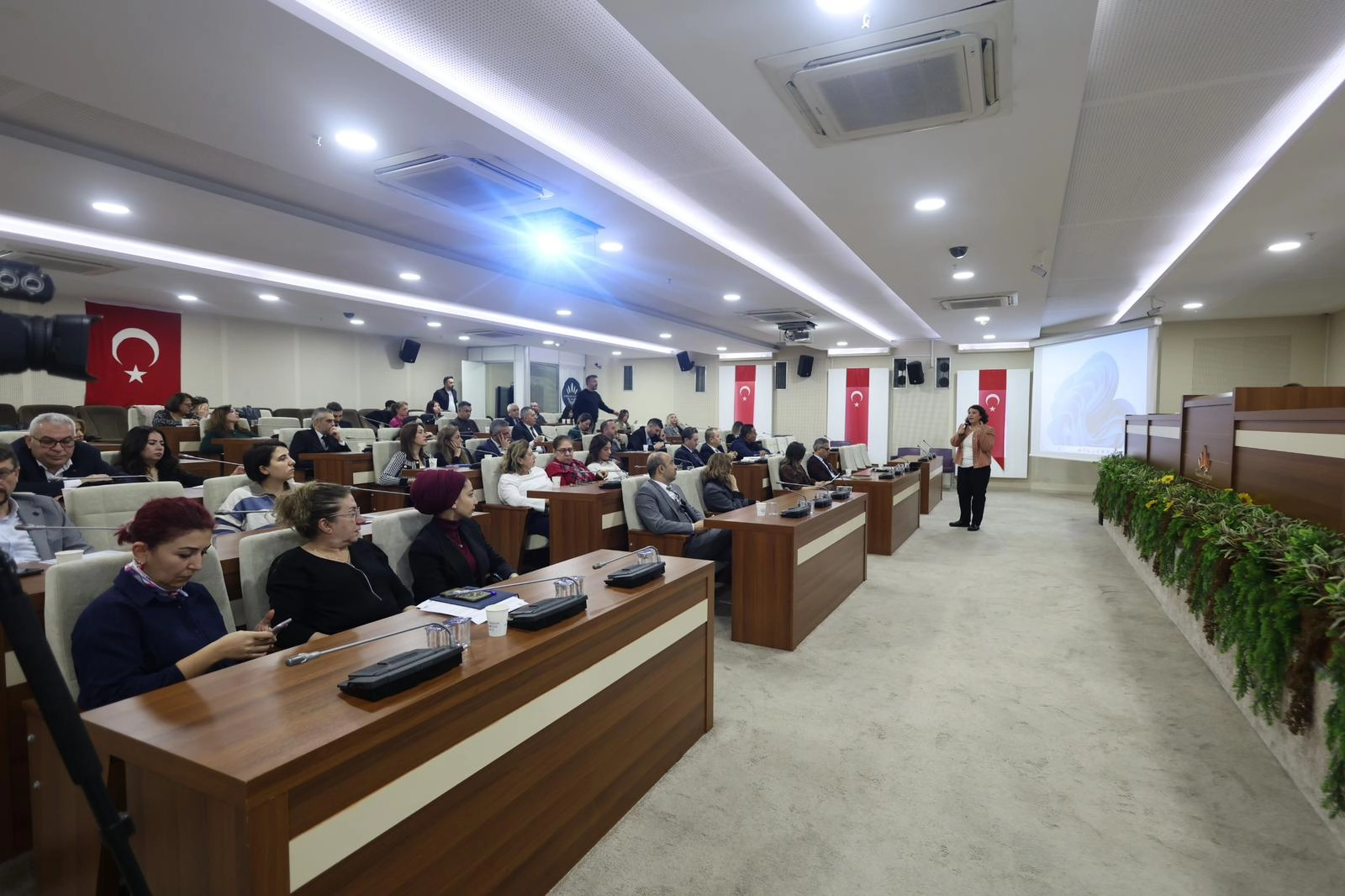İzmir Karabağlar, sürdürülebilir ve eşit bir gelecek için yola çıktı