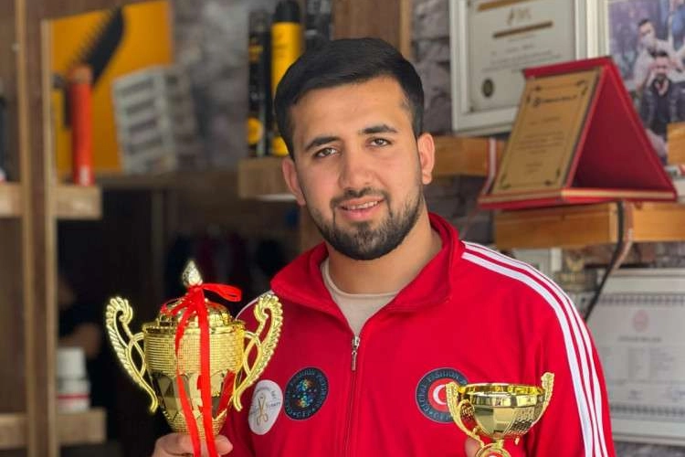 Mardinli Kuaför Emrah Bilen, Rusya’da Türkiye’yi temsil edecek