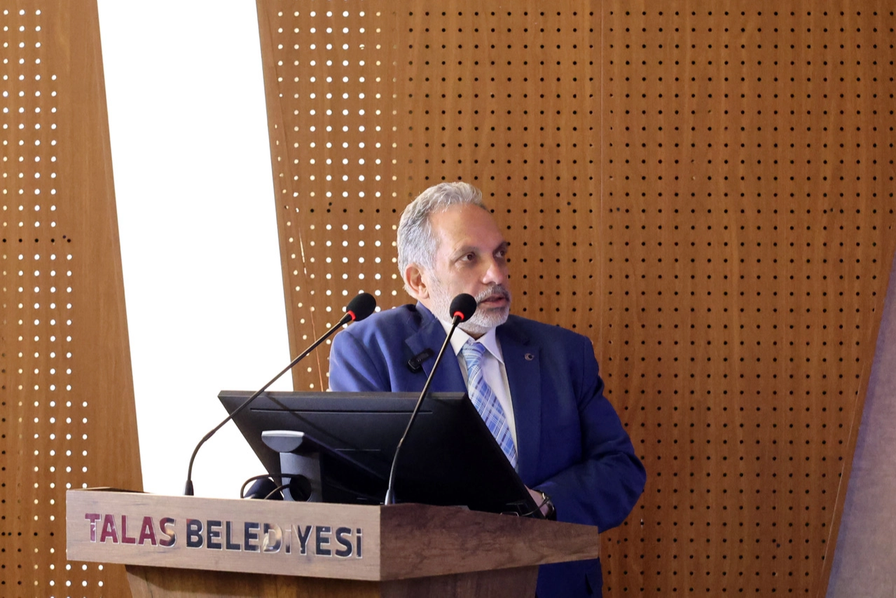 Kayseri Talas'ta meclis üyelerine kapsamlı sunum