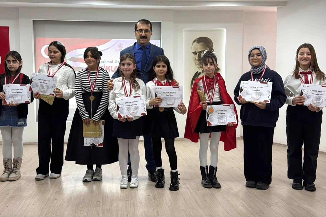 Artvin’de, İstiklal Marşı’nı güzel okuma yarışması düzenlendi